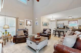 3BR Home with Private Yard, Fire Pit, and Grill - 8