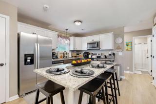 3BR Home with Private Yard, Fire Pit, and Grill - 4