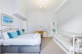 Loveliest Homes Paignton - Sea Front location with parking - Paignton - 5