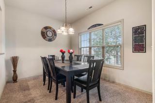 Silver Dollar Hideaway - Pet Friendly - Branson West - 2
