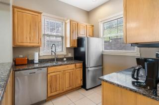 Blue Bird Hideaway - Near Silver Dollar City - Branson - 1