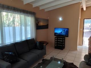 Cozy 2 bedroom cottage - Durban - 6
