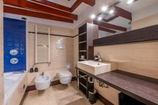 De Amicis' Nest - City Center - 5