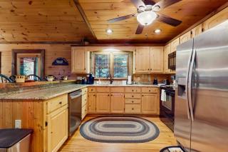 Serenity Lodge - Ellijay - 1