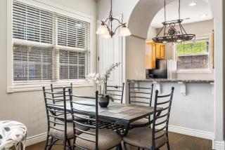 Blue Bird by Lake Escape - Near Silver Dollar City - Branson - 1