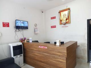 Hotel O Grand Executive - Chikalthān - 7