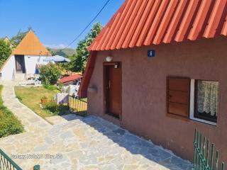 Seoski dom - Šavnik - 2