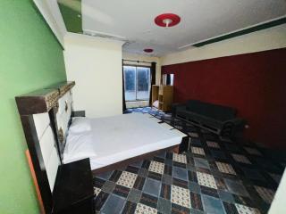Awan Lodges - Murree - 3