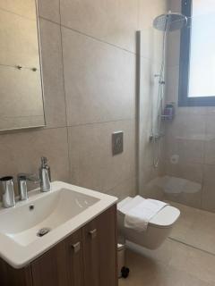Kroisou Comfort Stay 2 BEDROOM - Ayios Dhometios - 3