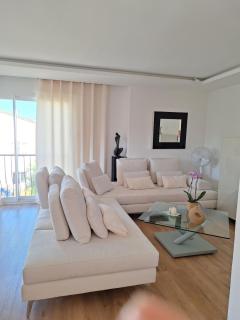 VILLA ETAGE PROCHE BORD DE MER QUARTIER Boulouris - 2