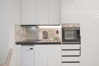 Piraeus Minimal Central 1BR Apartment - Pireo - 3