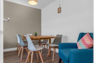 Free Parking - Central - Sleeps 6 - 2 Bedrooms - Livingston - 5