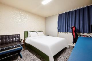 Galleria Hotel - Suwon - 8
