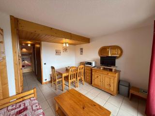 Les Saisies - 2 P. Cabine 6 Pers. Ensoleillé et équipé - FR-1-293-290 - 2