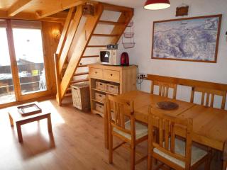 Appartement 2 pièces mezzanine pour 8 pers avec balcon, internet et équipements complets - FR-1-293-338 - Hauteluce - 3