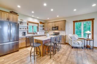 Sugarloaf House Scenic Getaway Near La Crosse! - - 1