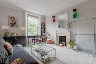 Elegant Hidden Gem by London Landmarks - 0