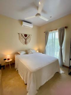Teva Guest House with Shared pool - Cabuya - 9