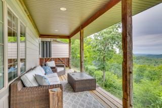 Wanlass House Elevated Retreat Near La Crosse! - - 0