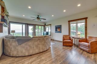 Wanlass House Elevated Retreat Near La Crosse! - - 7