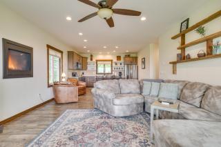 Wanlass House Elevated Retreat Near La Crosse! - - 5