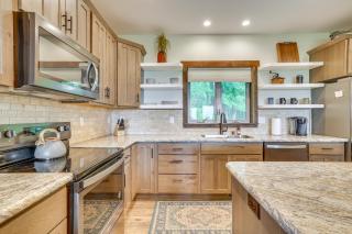 Wanlass House Elevated Retreat Near La Crosse! - - 3