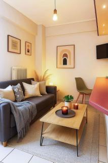 Kalamata Port & City Vibes, Santaroza Stylish Stay - Calamata - 0