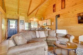 Pine Knob Cabin with Bluff Views in Mindoro! - - 6