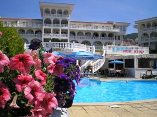 Lazur 1-5 Apartments Complex - Sveti Vlas - 1