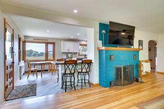3 Mi to Lake Onalaska Quaint Home with Prairie View - Onalaska - 5