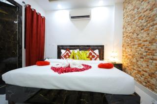 Hotel Rajani Best Hotel In Bareilly AC OR NON AC Room - Bareilly - 8