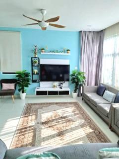 FERRINGHI RESORT 5-BEDROOM with POOL, BBQ SET, WiFi, Netflix & WALK to BEACH - Batu Ferringhi - 8