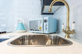 Central Studio Flats with Parking in Southend on Sea - Southend-on-Sea - 8