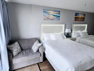 Oceanview 2 Studios adjoining w/pool, kitchenettes - 8