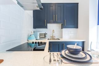Central Studio Flats with Parking in Southend on Sea - Southend-on-Sea - 9