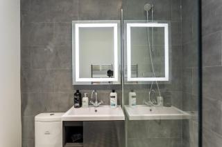 Central Studio Flats with Parking in Southend on Sea - Southend-on-Sea - 6