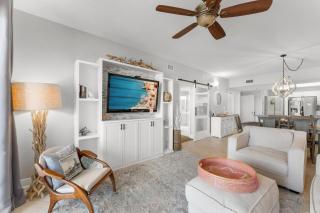 Ariel Dunes I 1602 - 9