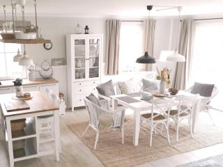 Ferienhaus Strandhafer - im Schwalzkiefernwald zwischen Ostsee und Bodden - Glowe - 3