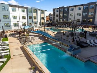 Coral Springs Getaway - Outdoor and Indoor Heated Pool - Close to Zion National Park - Washington - 0