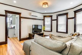 4 Mi to Fenway Park Pet-Friendly Dorchester Apt! - Boston - 8