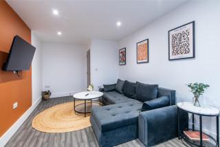 2-Bedroom Gems - Travel Easily Between Cities - Long Eaton - 4