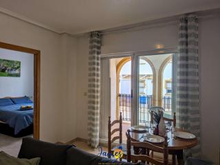 Cosy Two Bed Apartment in La Zenia LZ13 - Orihuela - 8