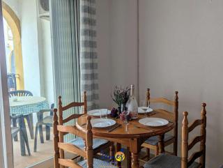 Cosy Two Bed Apartment in La Zenia LZ13 - Orihuela - 3