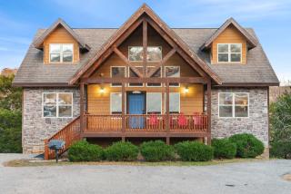 Kemper's Cabin in the Ozarks - Onsite amenities - Branson - 8