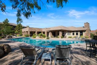 Western Front - Rustic Charm & Comfort - Washington - 6