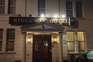 Old Ridgeway Hotel - Chingford - 5