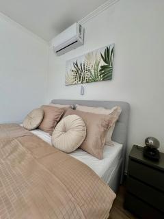 Natura Lux Holiday House with Pool and Jacuzzi - 1