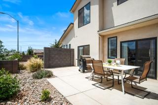 Hygge House - EV Charger - Washington - 6
