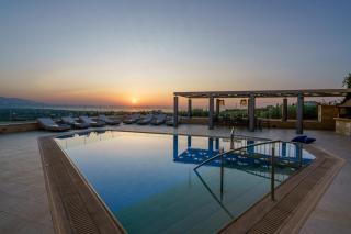 Elegant Stone Villa with Private Pool & Sunset Views - Astérion - 9