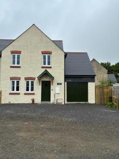 Old Mart Lodge - Narberth - 0